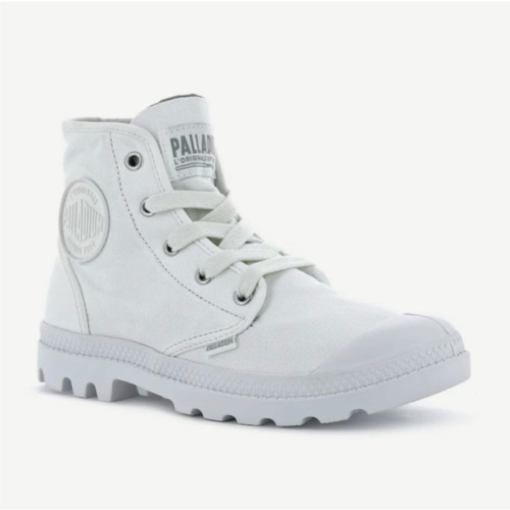Palladium Pampa Hi White Canvas Boots Women’s Lug Sole Combat Streetwear - Picture 2 of 8